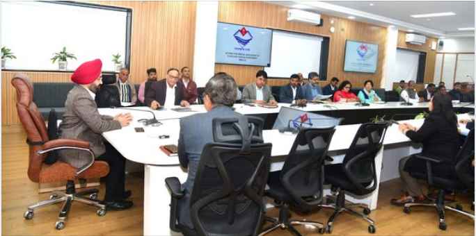 मुख्य सचिव ने  पूँजी निवेश हेतु राज्यों को विशेष सहायता योजना 2023- 24 के तहत किए जा रहे कार्यों की समीक्षा की